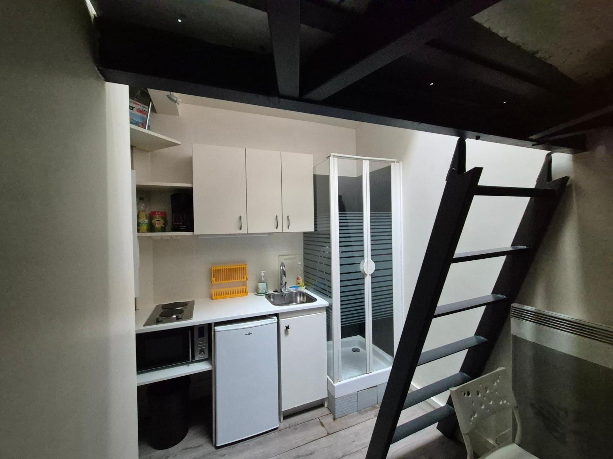 Appartement Studio Tour Eiffel Champ De Mars 75015 Parijs